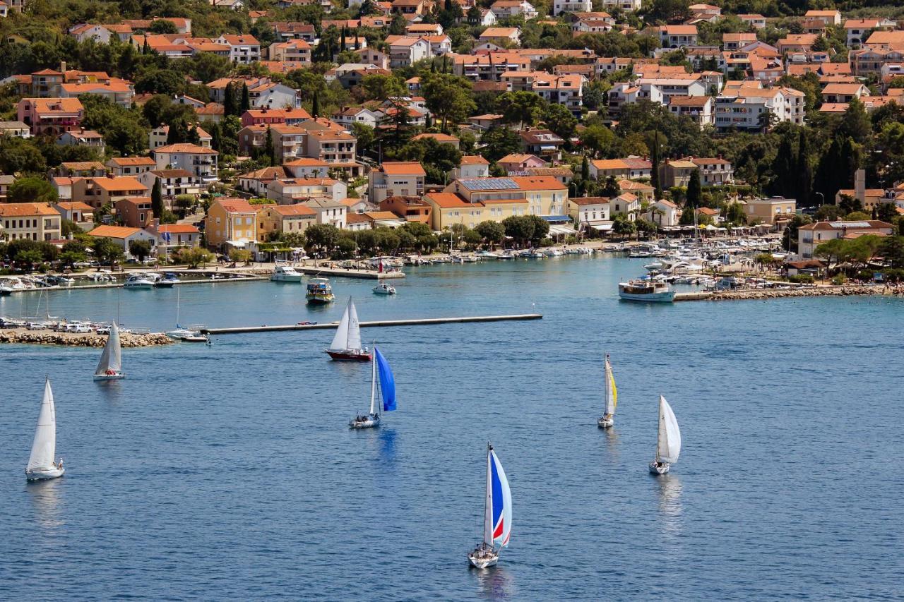 Apartment Jadran Malinska Buitenkant foto